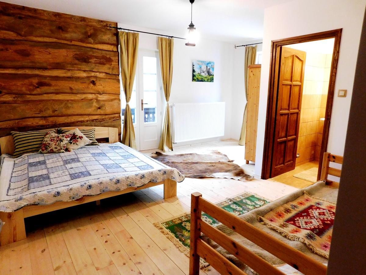 Hubertus Fogado Bed and Breakfast Csesznek Eksteriør billede
